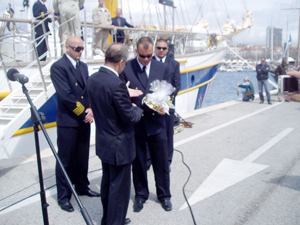 2010. 04. 14. - Prvi Hrvatski školski brod   Kraljica mora uplovio u Split